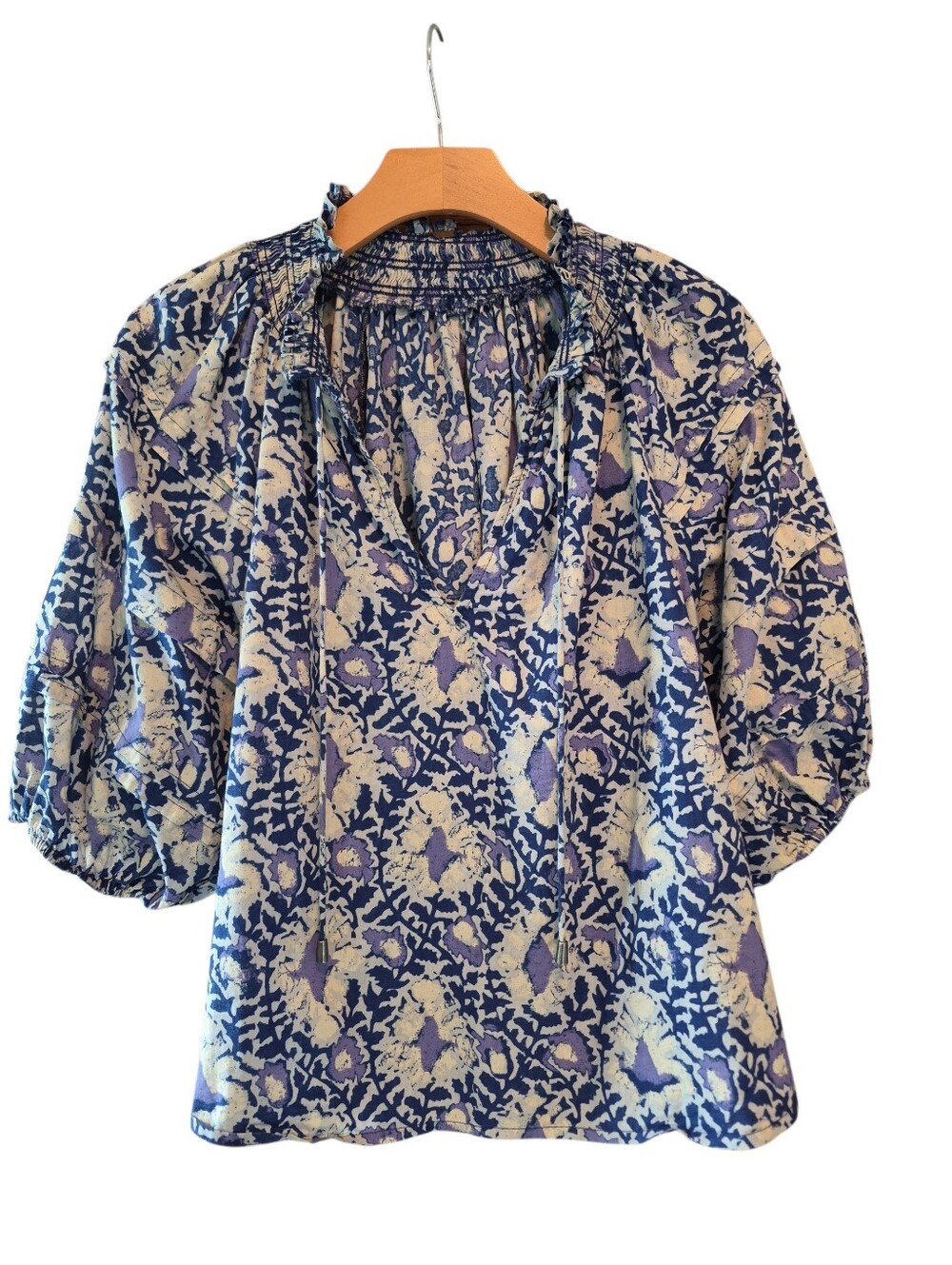 Free People Willow Printed Boho Smocked Puff Sleeve Top Blouse Size S Blue Purpl - Picture 3 of 6